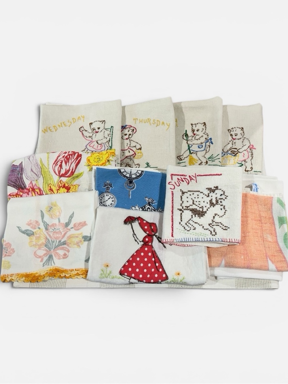 12 Vintage Linen Tea Towels 1940s-70s